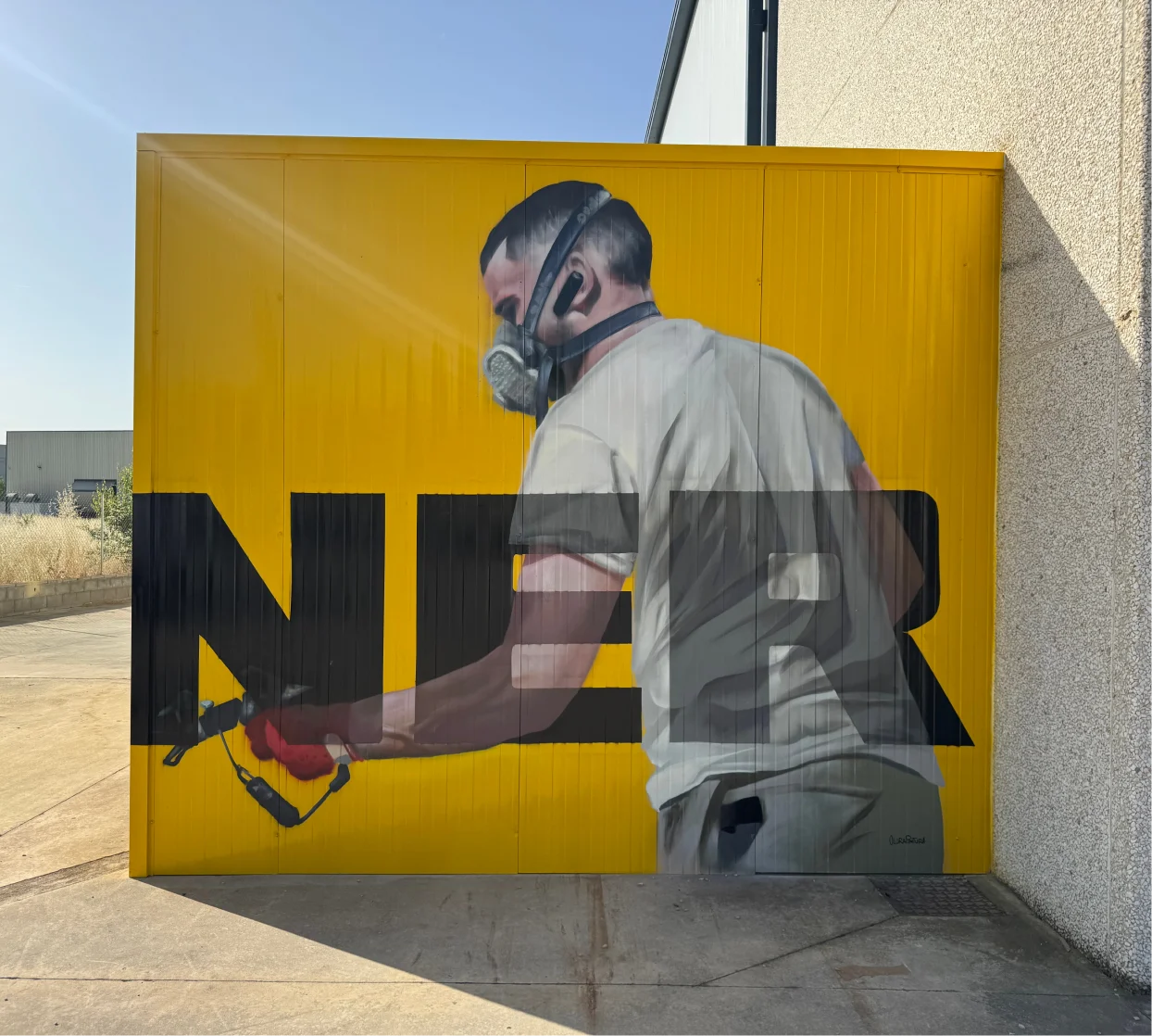 Proyecto de street art y muralismo contemporáneo realizado por Olor a Pintura
